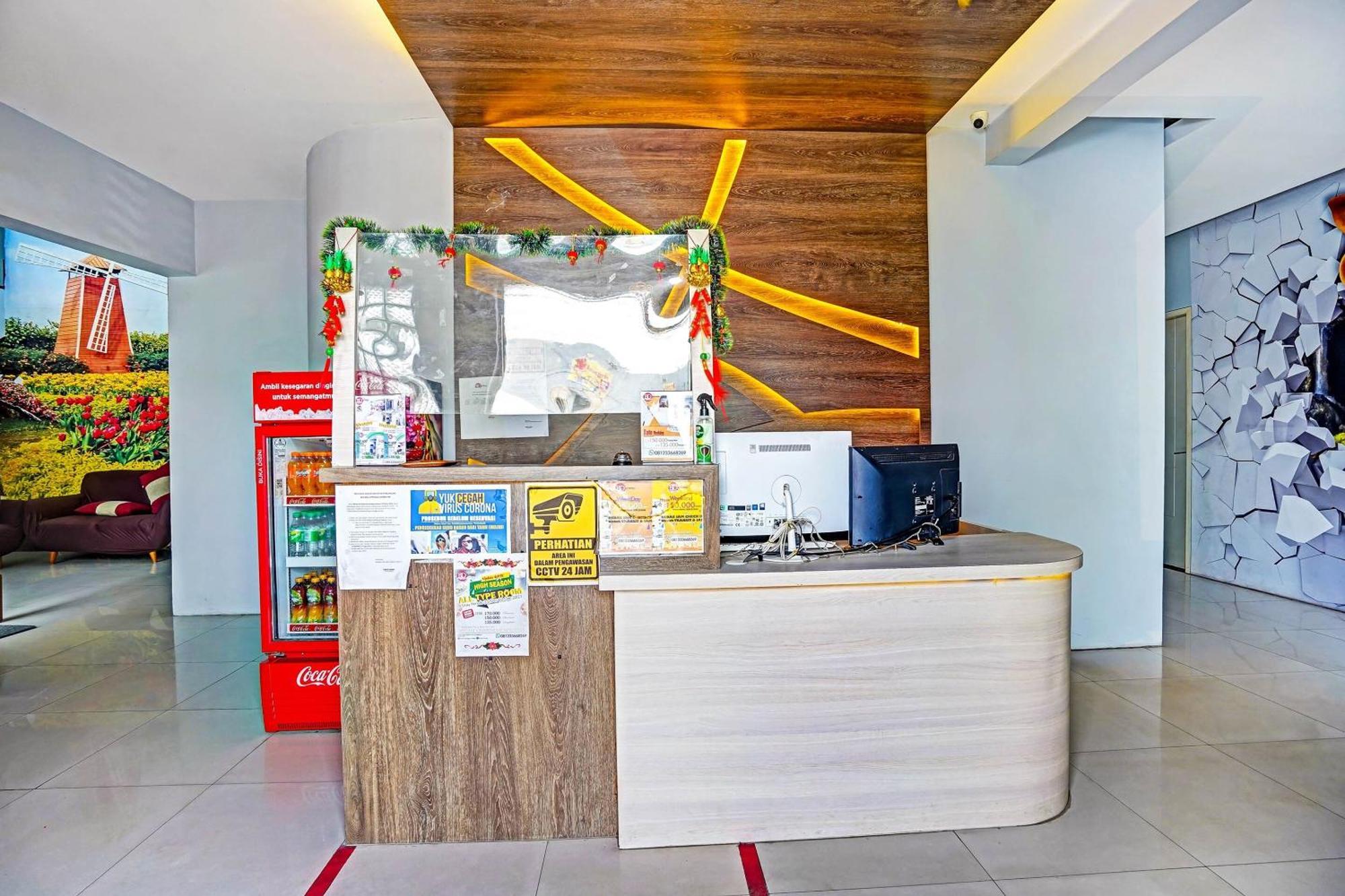 Capital O 90888 Bintang Diponggo Residence Surabaya Ngoại thất bức ảnh