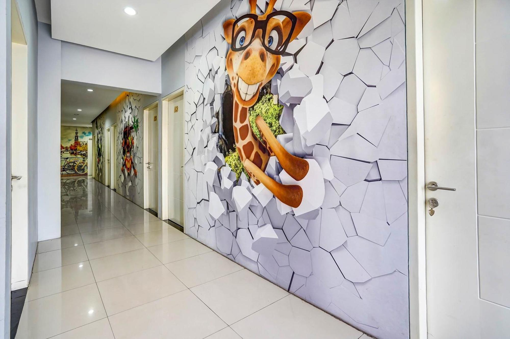 Capital O 90888 Bintang Diponggo Residence Surabaya Ngoại thất bức ảnh